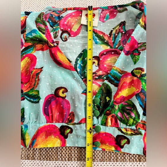 Farm Rio Crop Top Size Small - Picture 5 of 8